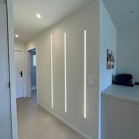 Le Bleu De Giens * Йер