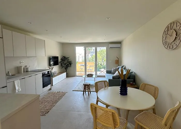 Le Bleu De Giens Hyères